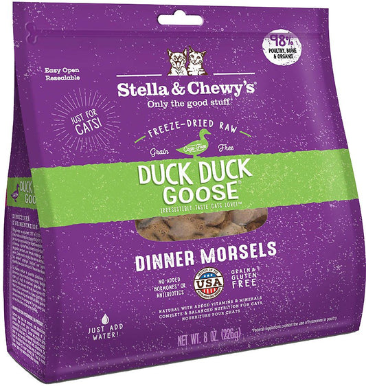 Stella & Chewy's Duck Duck Goose Dinner Morsels Freeze-Dried Raw Cat Food 8oz